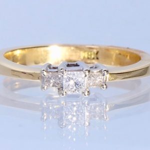 Prachtige Gouden Bicolor Trilogie Ring 18 Krt / 0.25 Crt