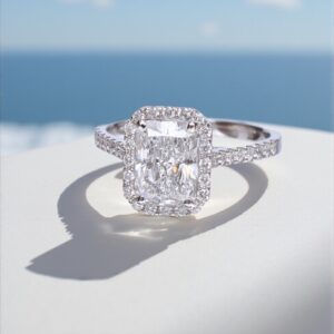 18K White Gold – Cocktail Model with 2.62 CT Diamonds