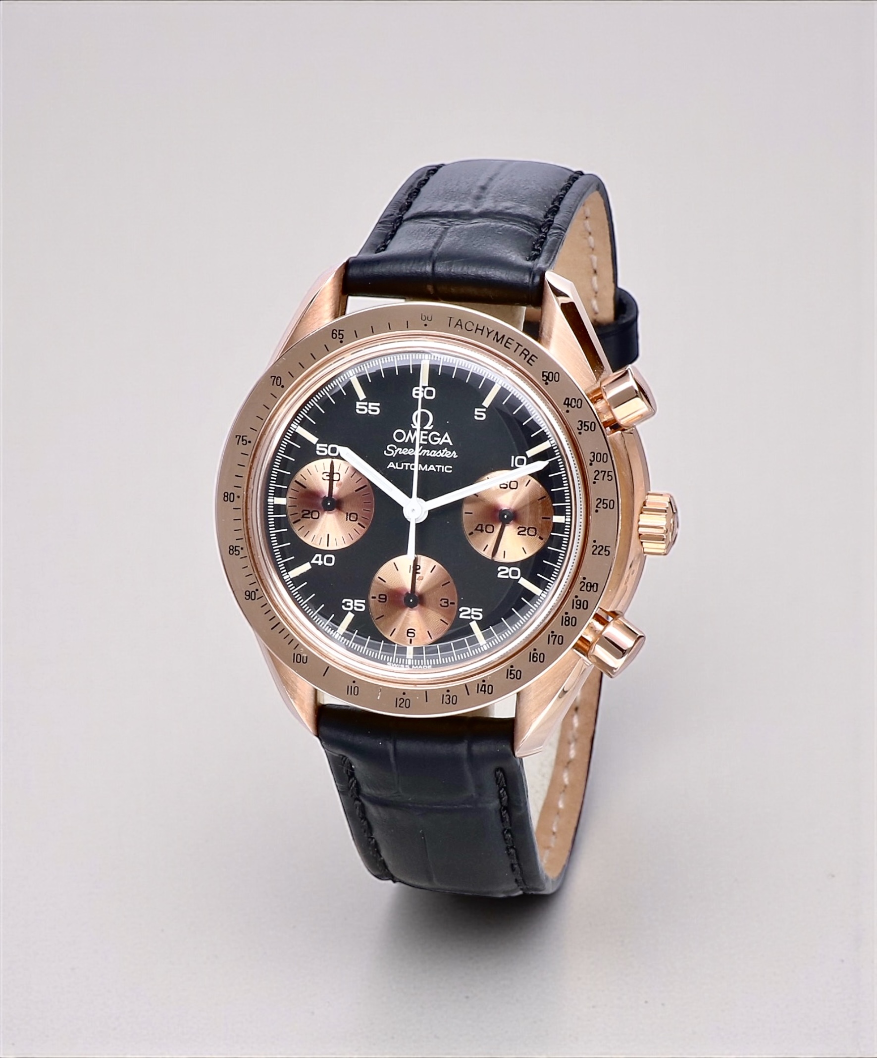 1750033 Omega Speedmaster Reduced Rose Gold Black Dial 39 mm // 18 KRT