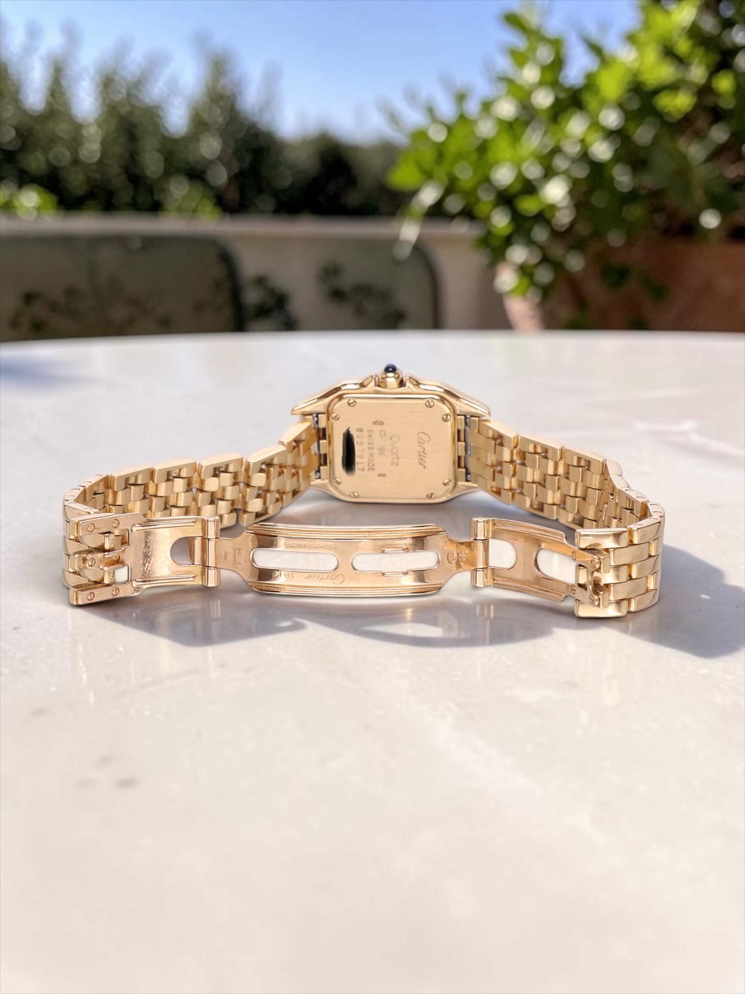 8057917 Cartier Panthere Lady 18K Yellow Gold White Roman 22 mm