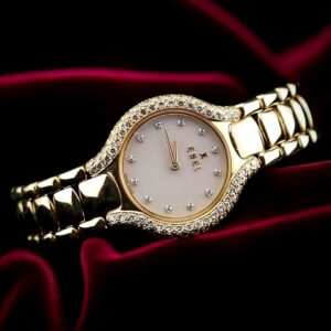8134901 Ebel Beluga Lady Yellow Gold Mother of Pearl Diamonds 18 KRT // Full Set 1992