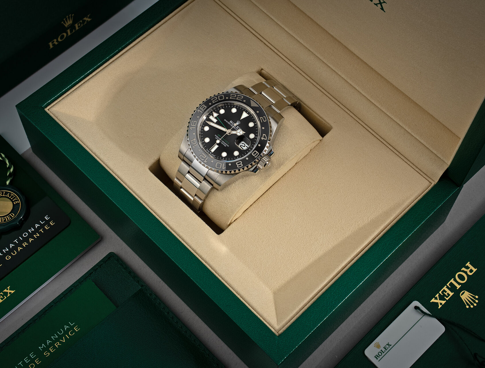 126710GRNR Rolex Oyster GMT Master II Steel Bruce Wayne 40 mm // Full Set 2024